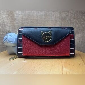 Luv Betsey Black and Red Glitter Cat Wallet EXCELLENT CONDITION. ❤️❤️